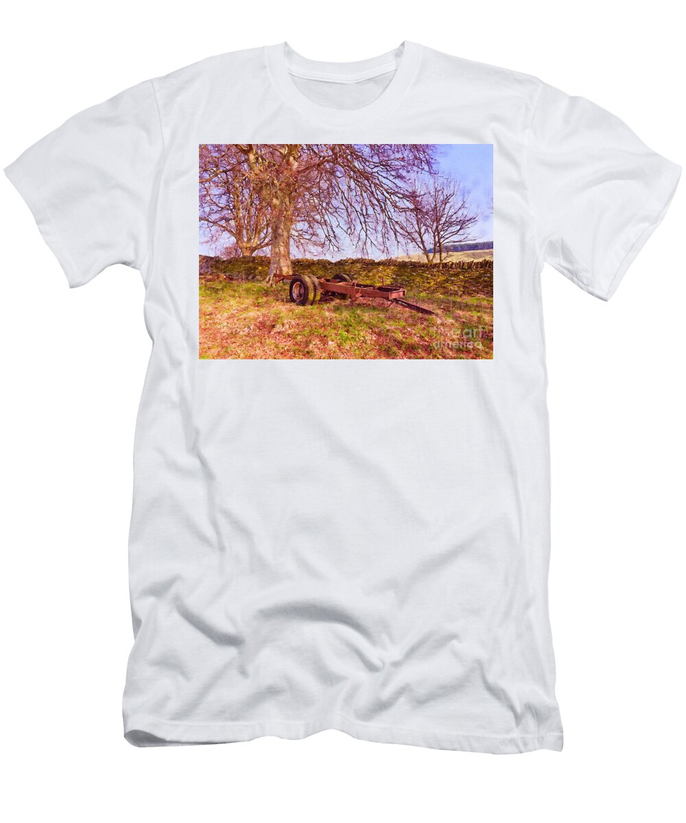8 Abandoned Farm Trailer in a Scottish Field Jules Walters T-Shirt