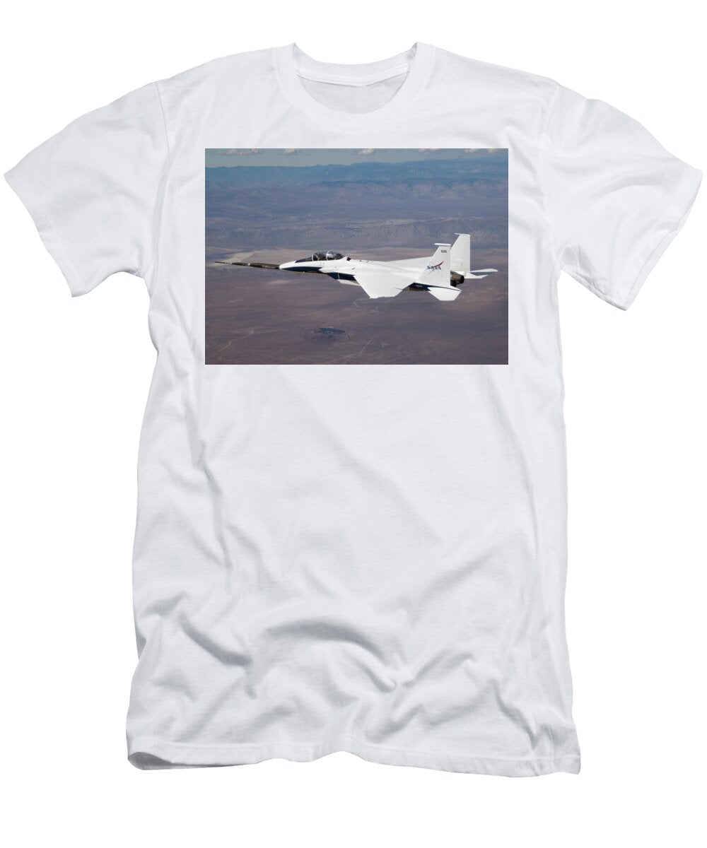 872 NASA F 15b 836 in Flight with Quiet Spike Attached Kiguni T-Shirt