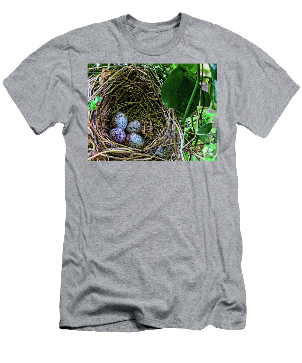A Clutch of Cardinals Gary Holmes T-Shirt