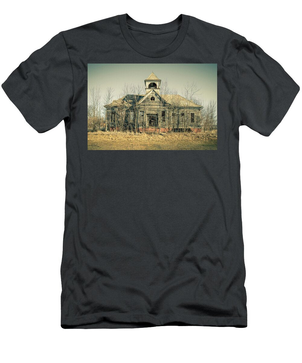 Abandoned School House 7509 Mike Burgquist T-Shirt