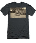 An Old Traction Engine in a Landscape Scene Kevin Richardson T-Shirt