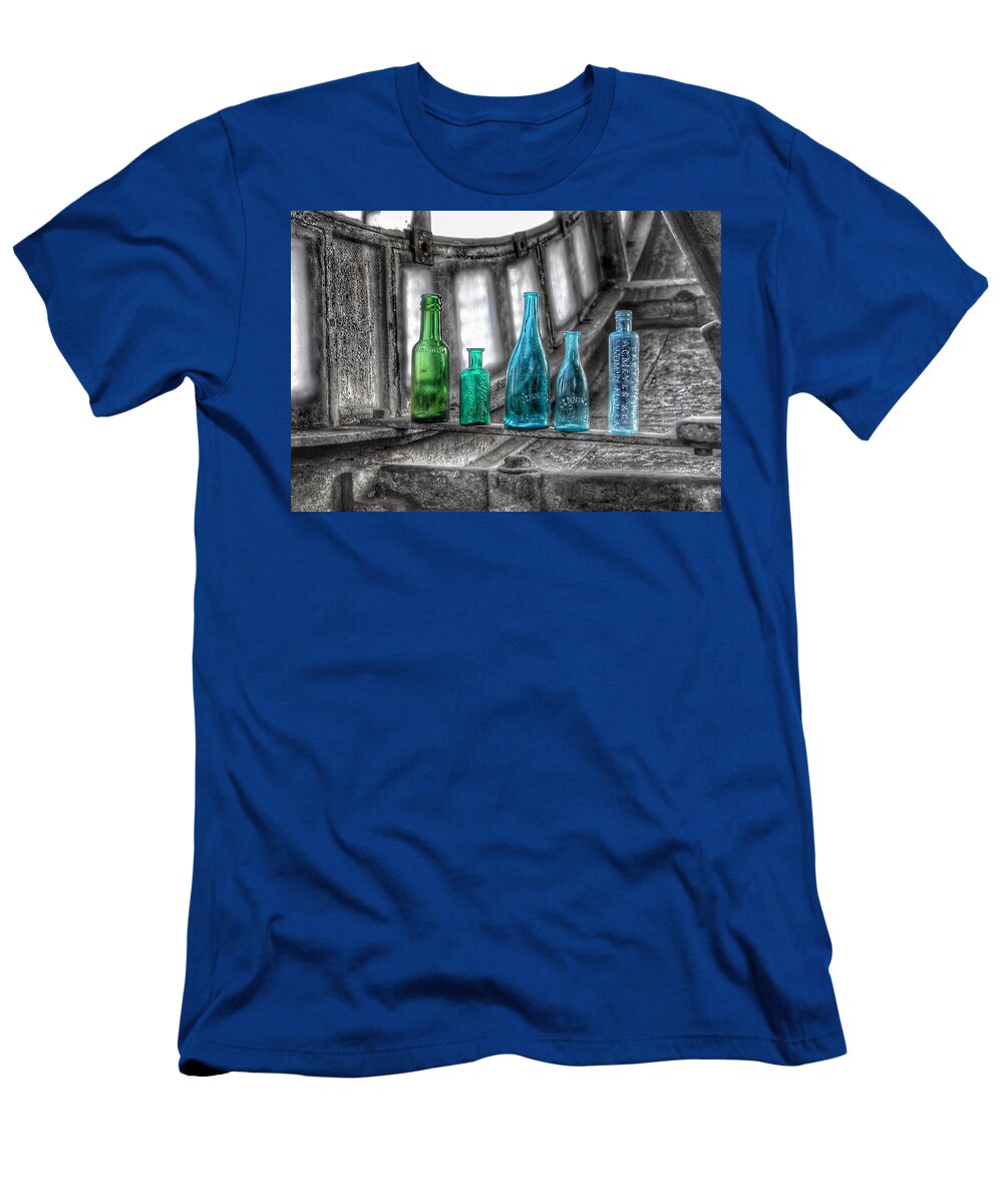 Antique Blue Green Glass Bottle Collection Baltimore Maryland Glass Corporation Marianna Mills T-Shirt