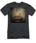 Antique Tube Radio with Cover Removed Yo Pedro T-Shirt