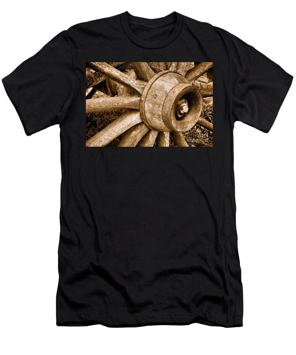 Antique Wagon Wheel American West Legend T-Shirt