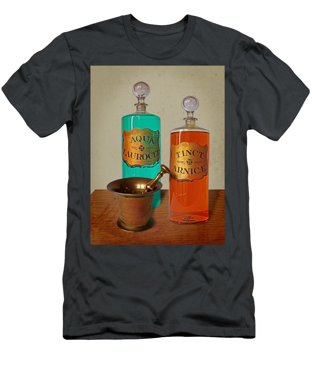 Apothecary Bottles and Brass Pestle and Mortar Gill Billington T-Shirt