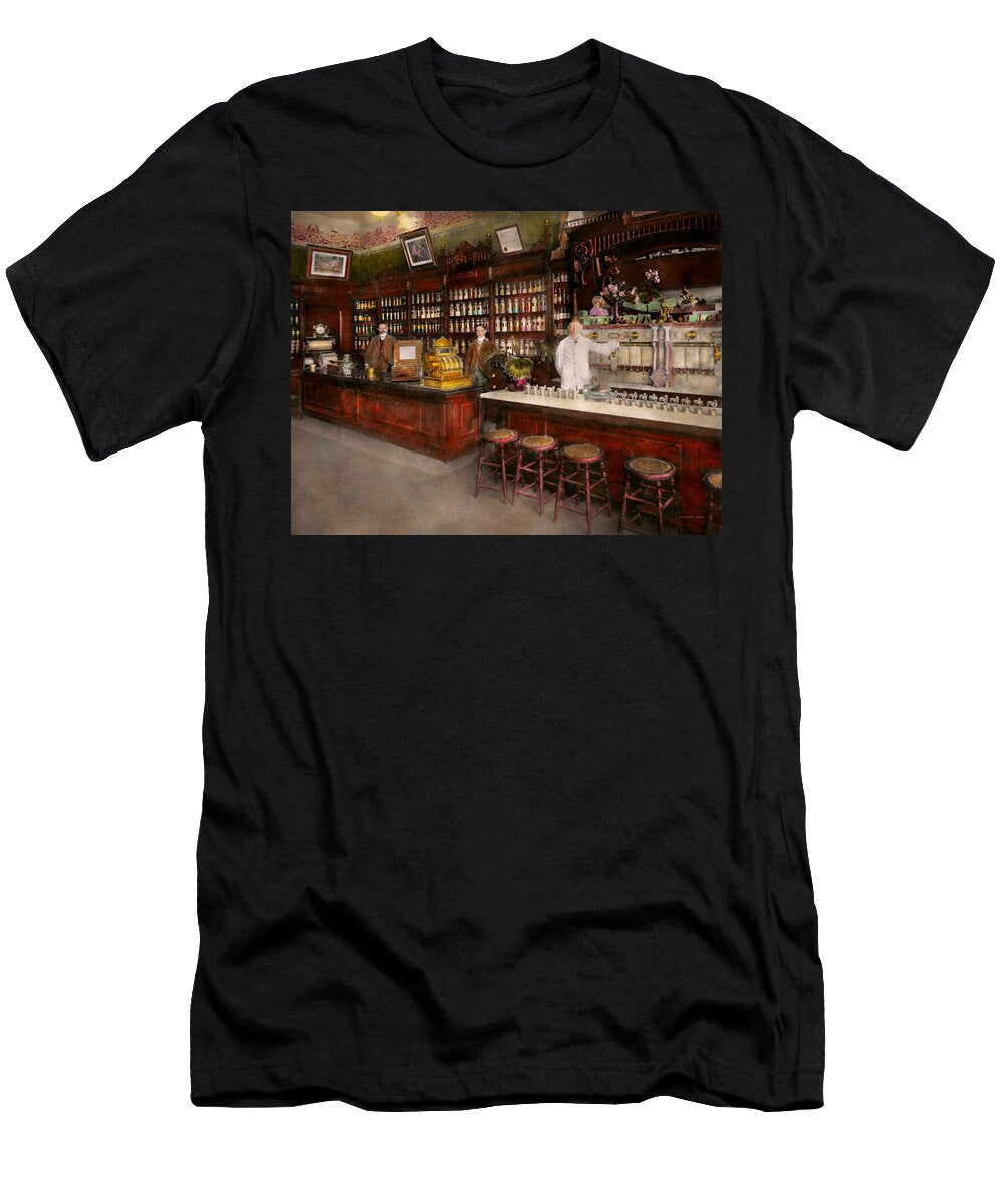 Apothecary Cocke Drugs Apothecary 1895 Mike Savad T-Shirt