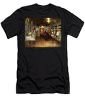 Apothecary Spell Books and Potions 1913 Mike Savad T-Shirt