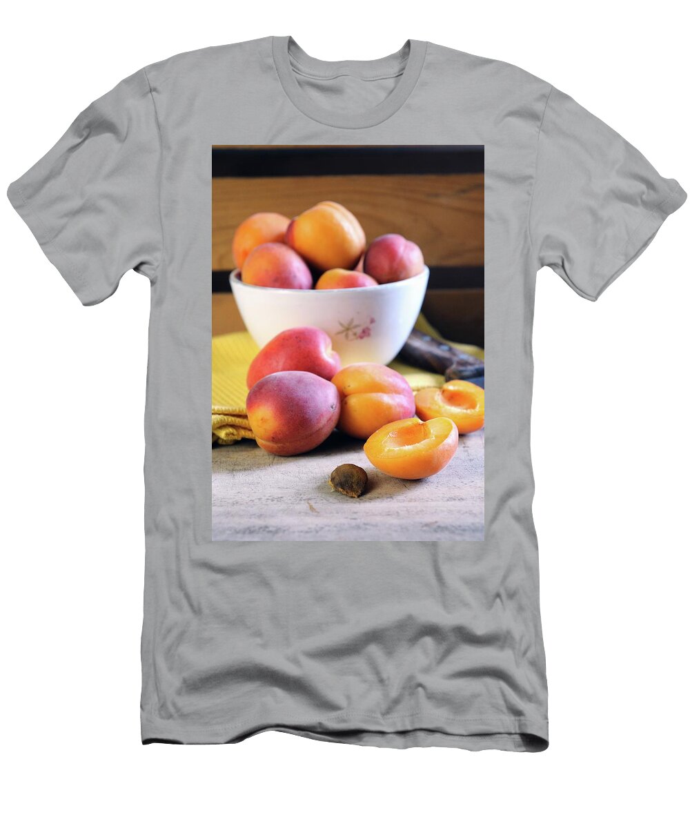 Apricots in a Bowl and on a Chopping Board Mario Matassa T-Shirt