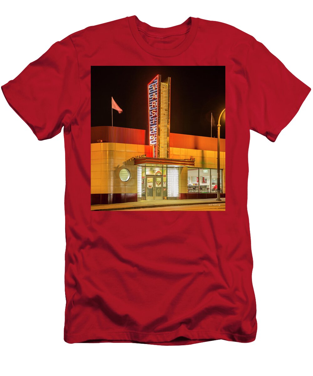 Atlanta Ga the Varsity Front Door 3 Landmark Fast Food Restaurant Architecture Art Reid Callaway T-Shirt