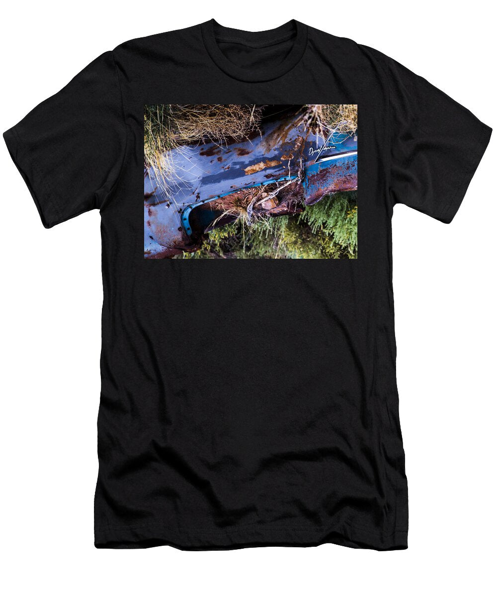 Az Rusty Metal Angus Hooper Iii T-Shirt