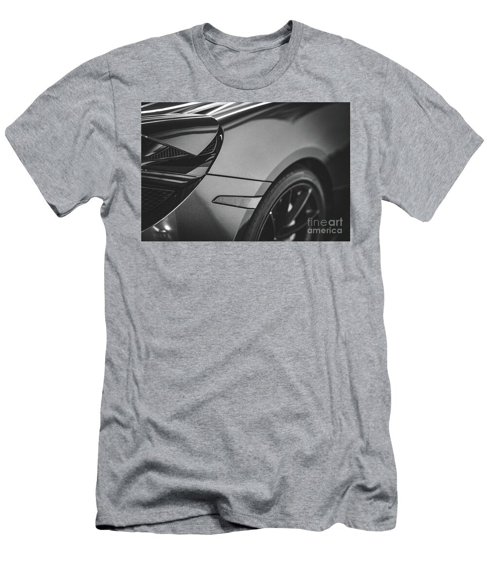 Back Side of a Sports Car Visual Motiv T-Shirt
