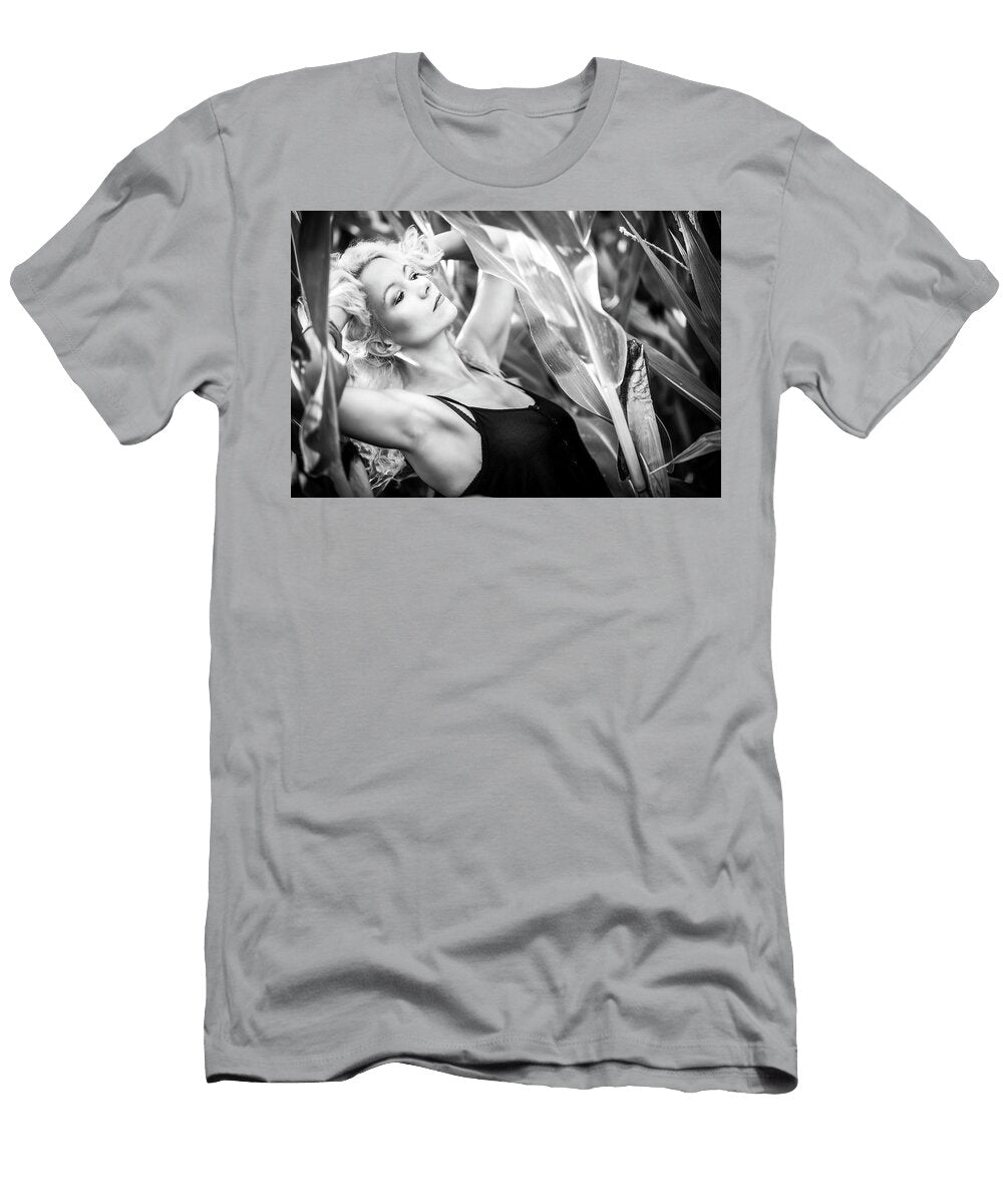 Blonde Cornfield Bw Arms Up Norbert Waldorf T-Shirt