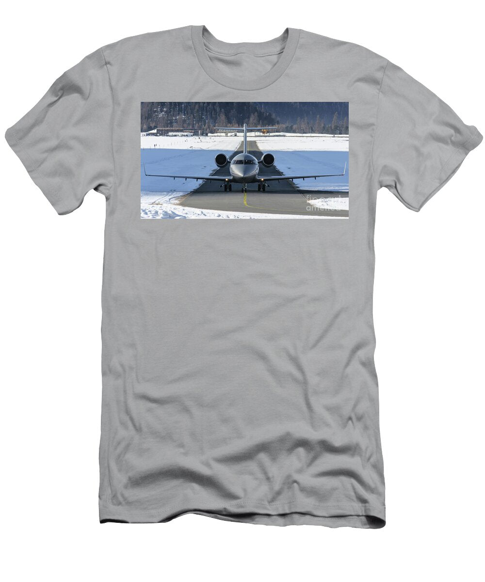 Bombardier Challenger 605 9h Vfe Vista Jet Roberto Chiartano T-Shirt