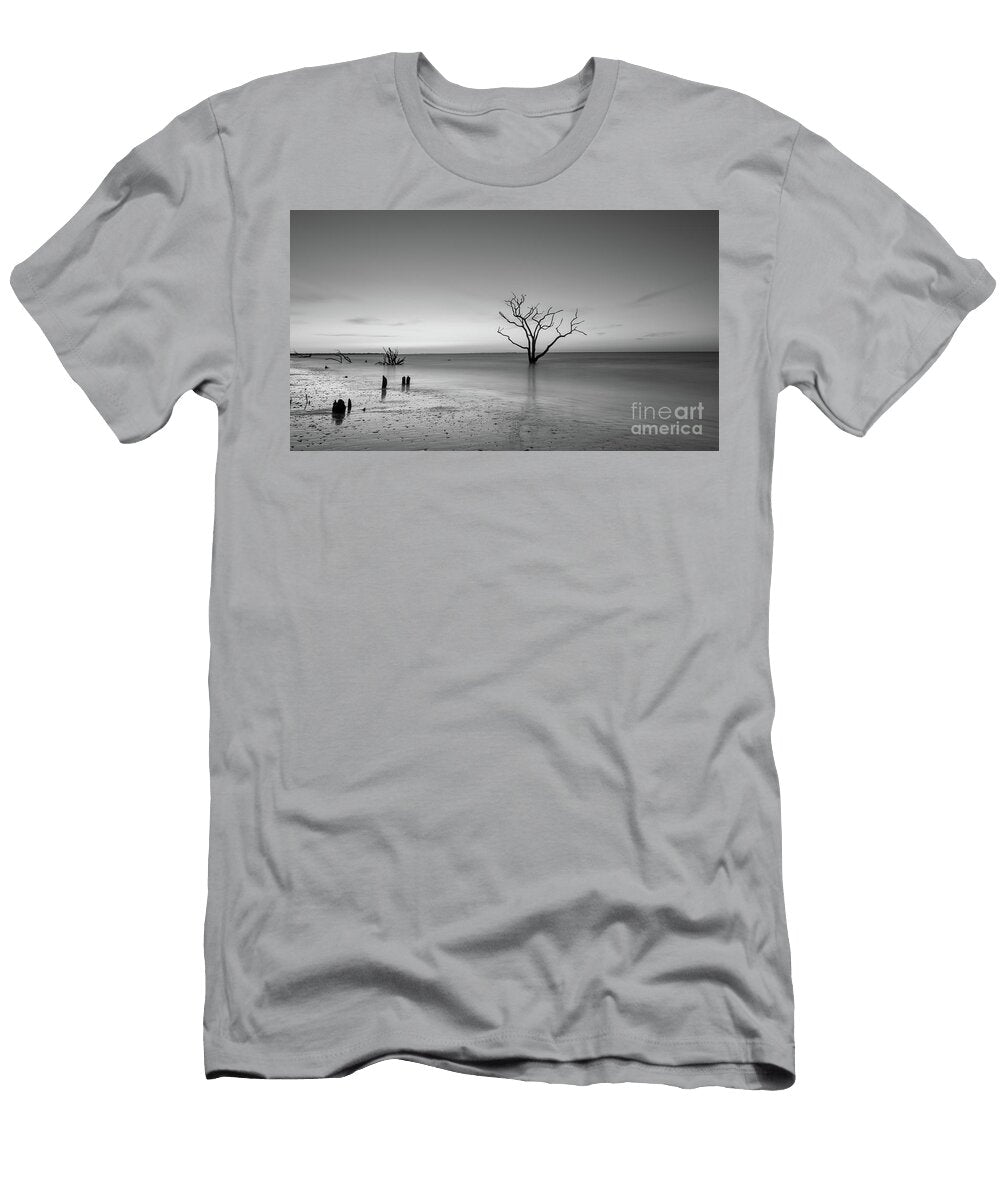 Boneyard Beach Sunrise Bw Michael Ver Sprill T-Shirt
