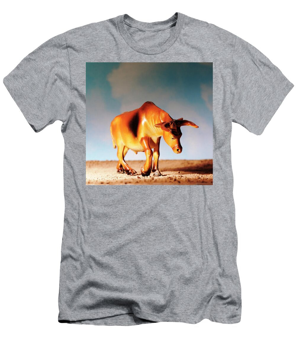 Bull Looking Down Csa Images T-Shirt