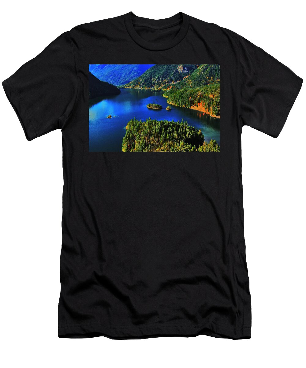 Cascades Lake Benjamin Yeager T-Shirt