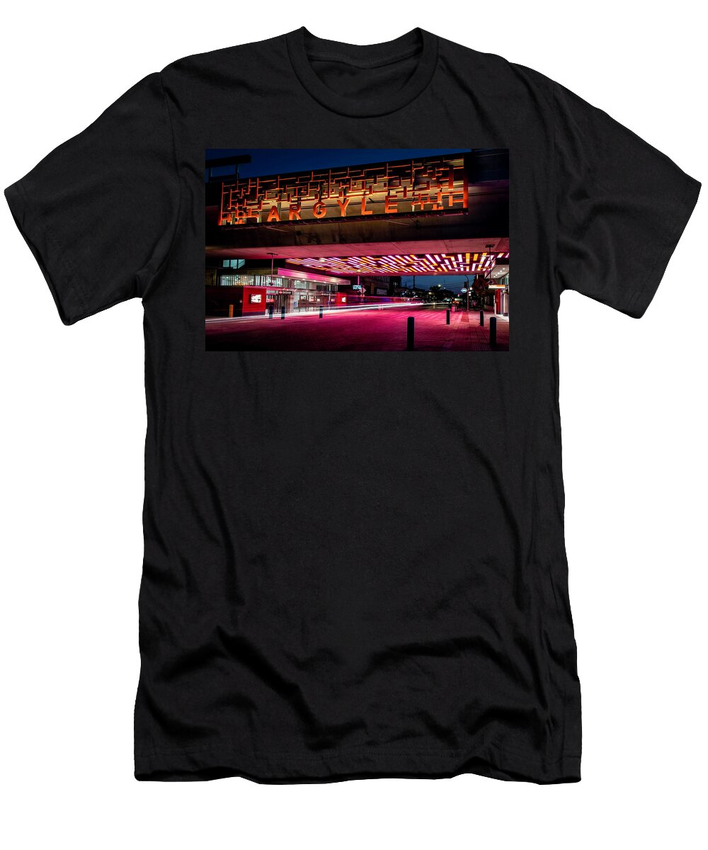 Chicagos Colorful Train Stop Sven Brogren T-Shirt