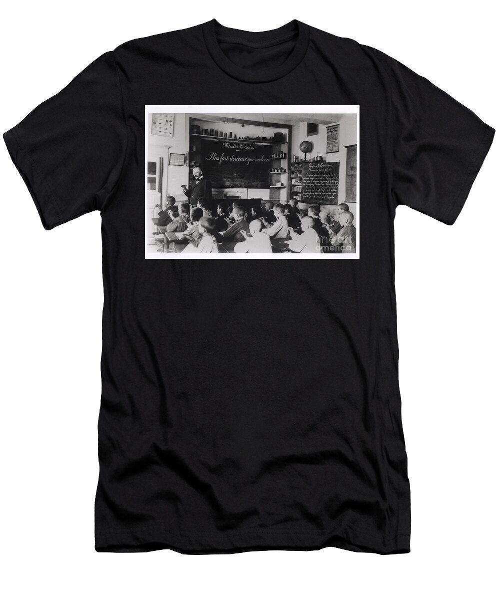 Children in a Classroom French Photographer T-Shirt