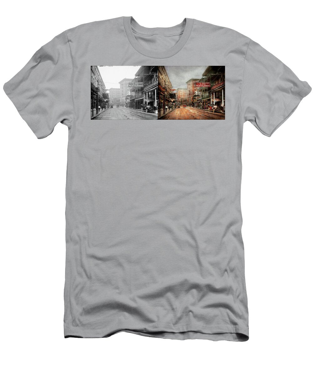 City New Orleans a Look At St Charles Ave 1910 Side By Side Mike Savad T-Shirt