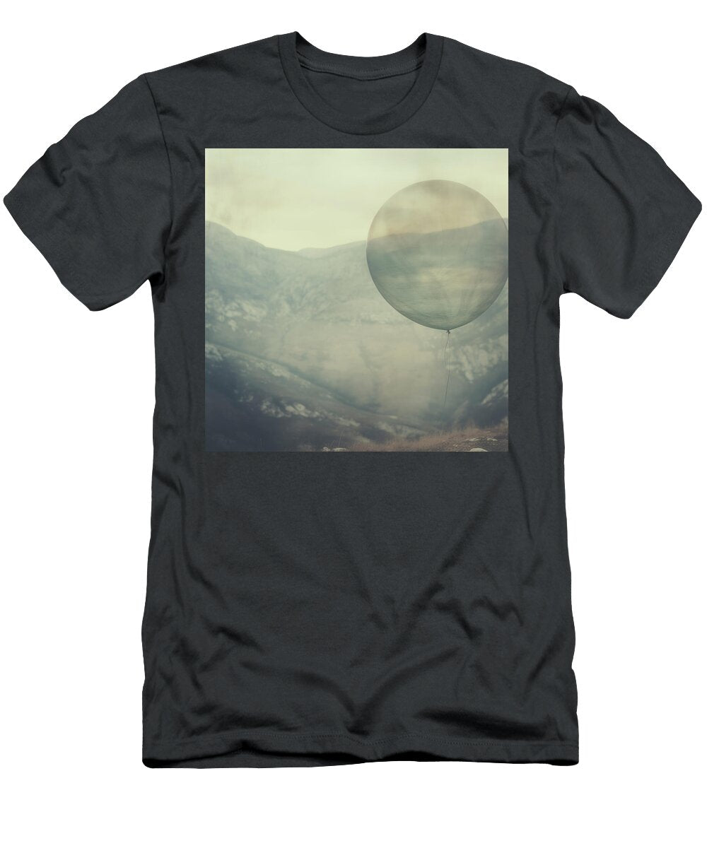 Clear Balloon Over Wilderness Hills Yo Pedro T-Shirt