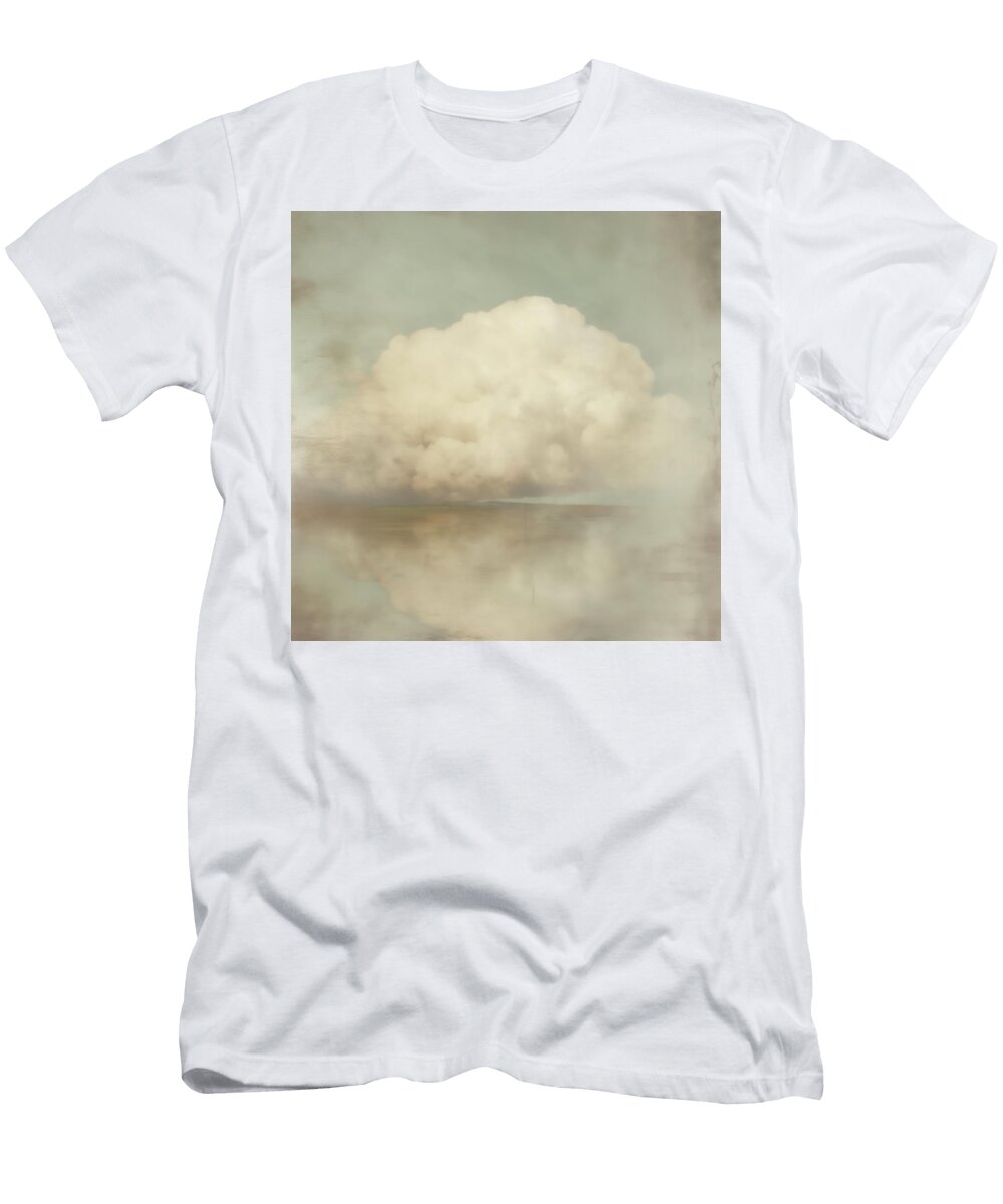 Cloud Sitting on the Horizon Yo Pedro T-Shirt