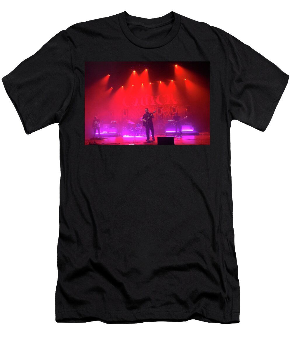 Clutch Band 3 the Rocker Chic T-Shirt