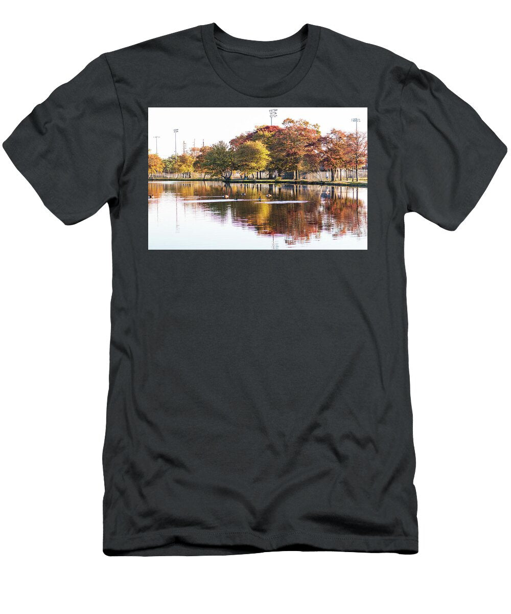Colorful Autumn Trees in Argyle Lake Reflecting on the Water David Wood T-Shirt