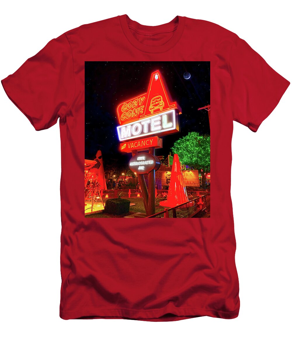 Cozy Cone Motel Neon Sign Mark Andrew Thomas T-Shirt