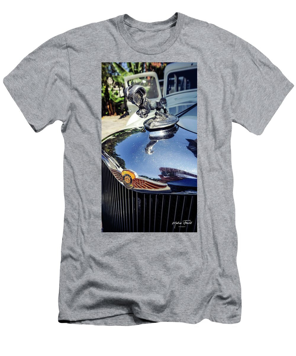 Db 1932 Ram Hood Ornament Matias Feucht T-Shirt