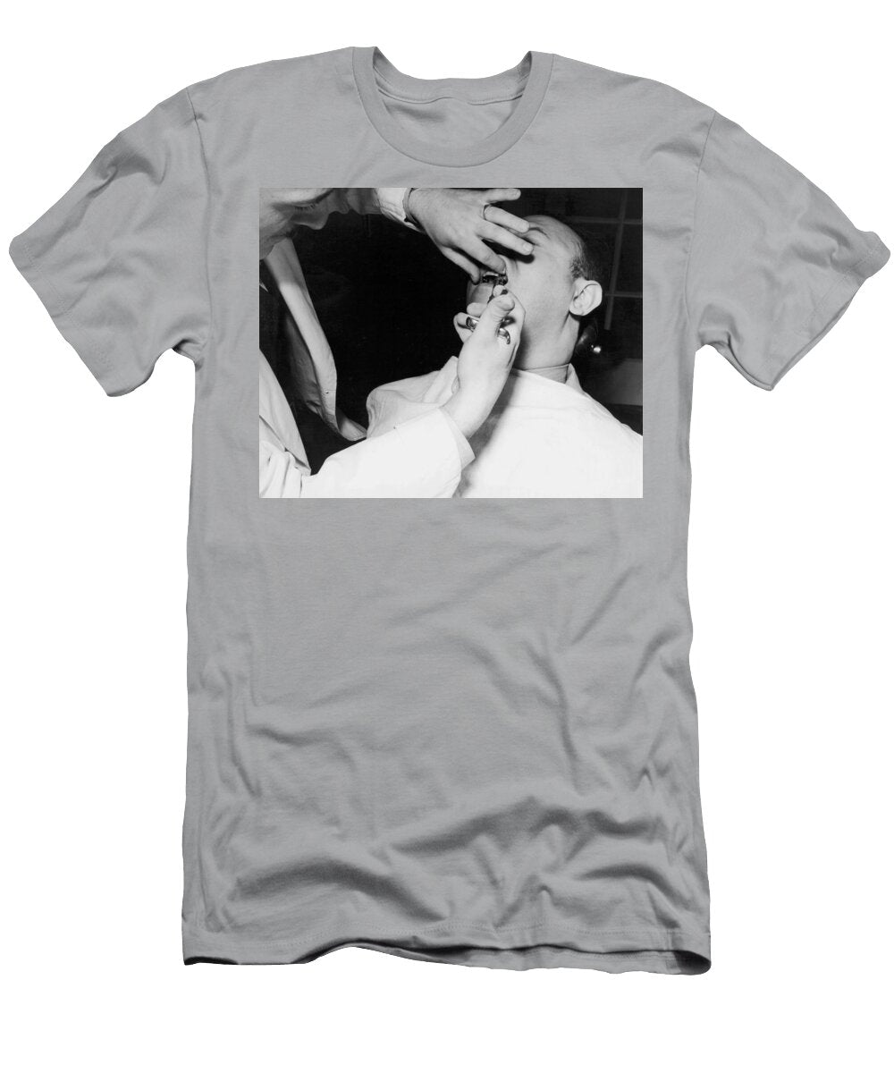 Dentist Giving a Novocain Shot Underwood Archives T-Shirt