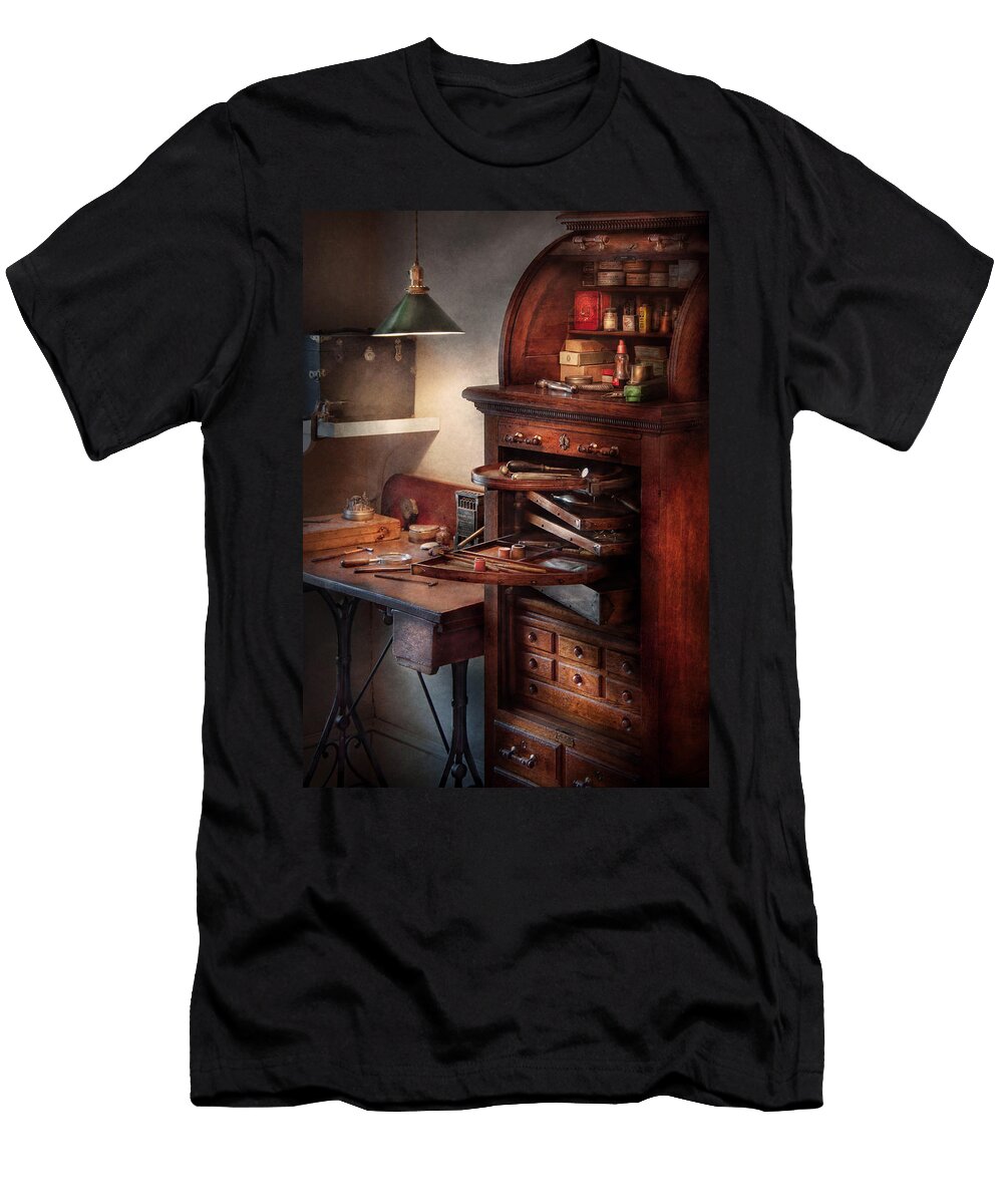 Dentist Lab Dental Workstation Mike Savad T-Shirt