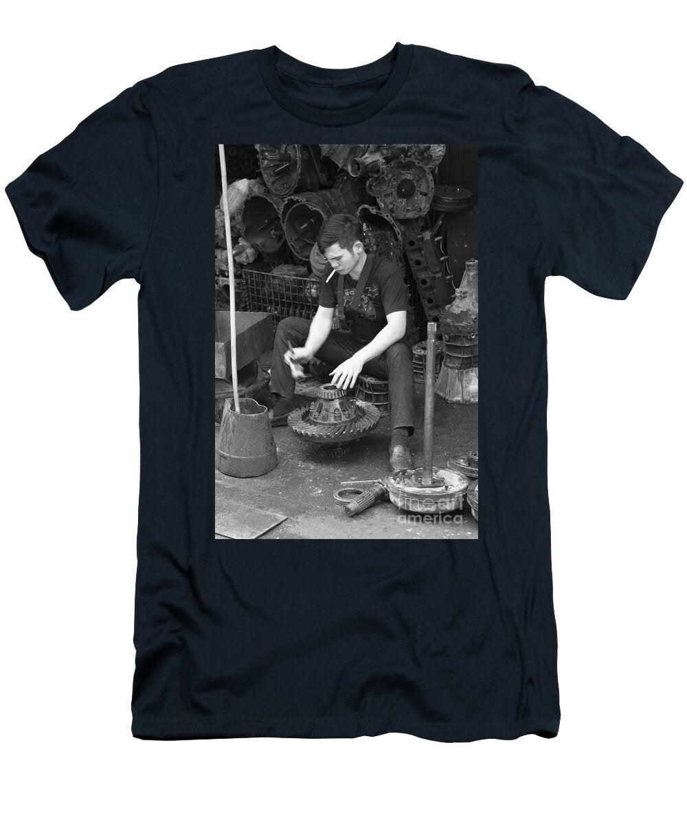 Diff Dusting Rob Hawkins T-Shirt