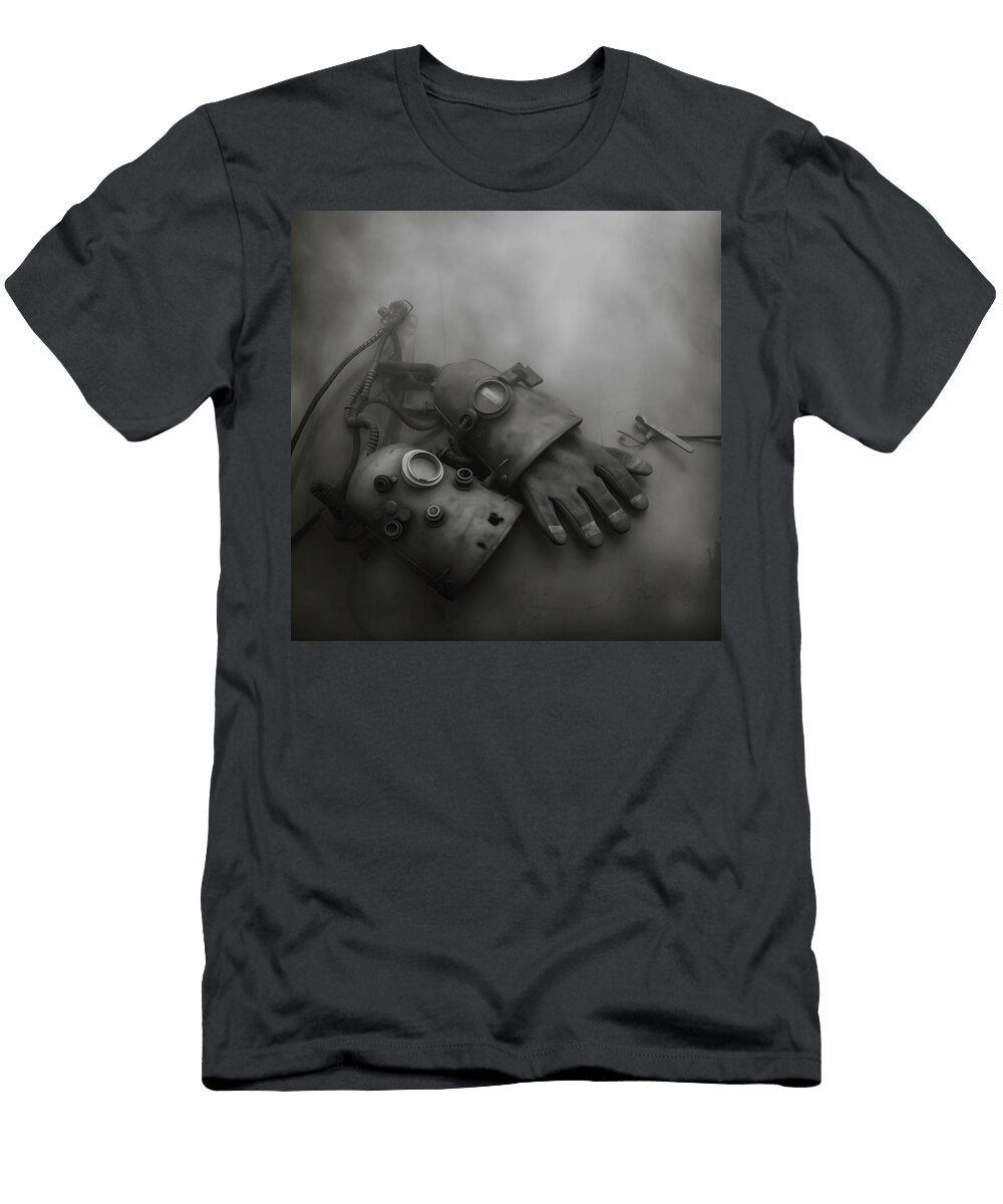Divers Work Glove and Tools Yo Pedro T-Shirt