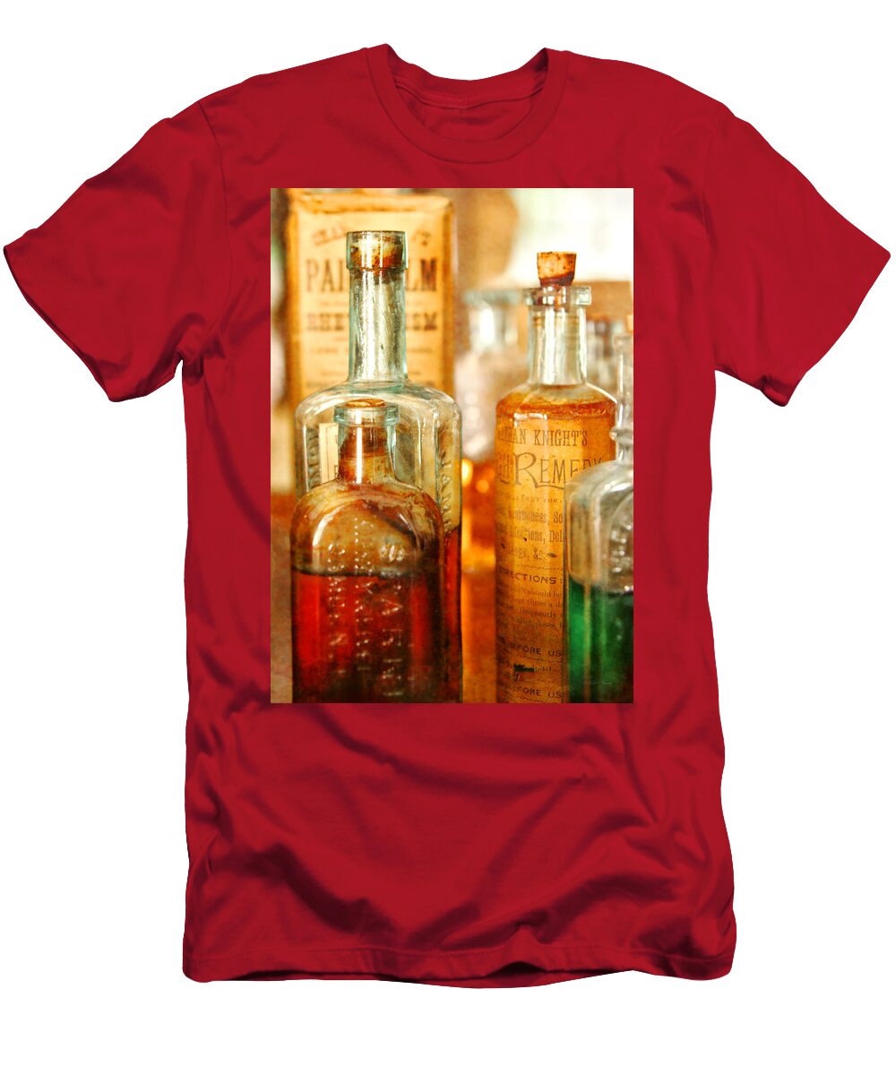 Doctor Remedies for Hoarseness Mike Savad T-Shirt