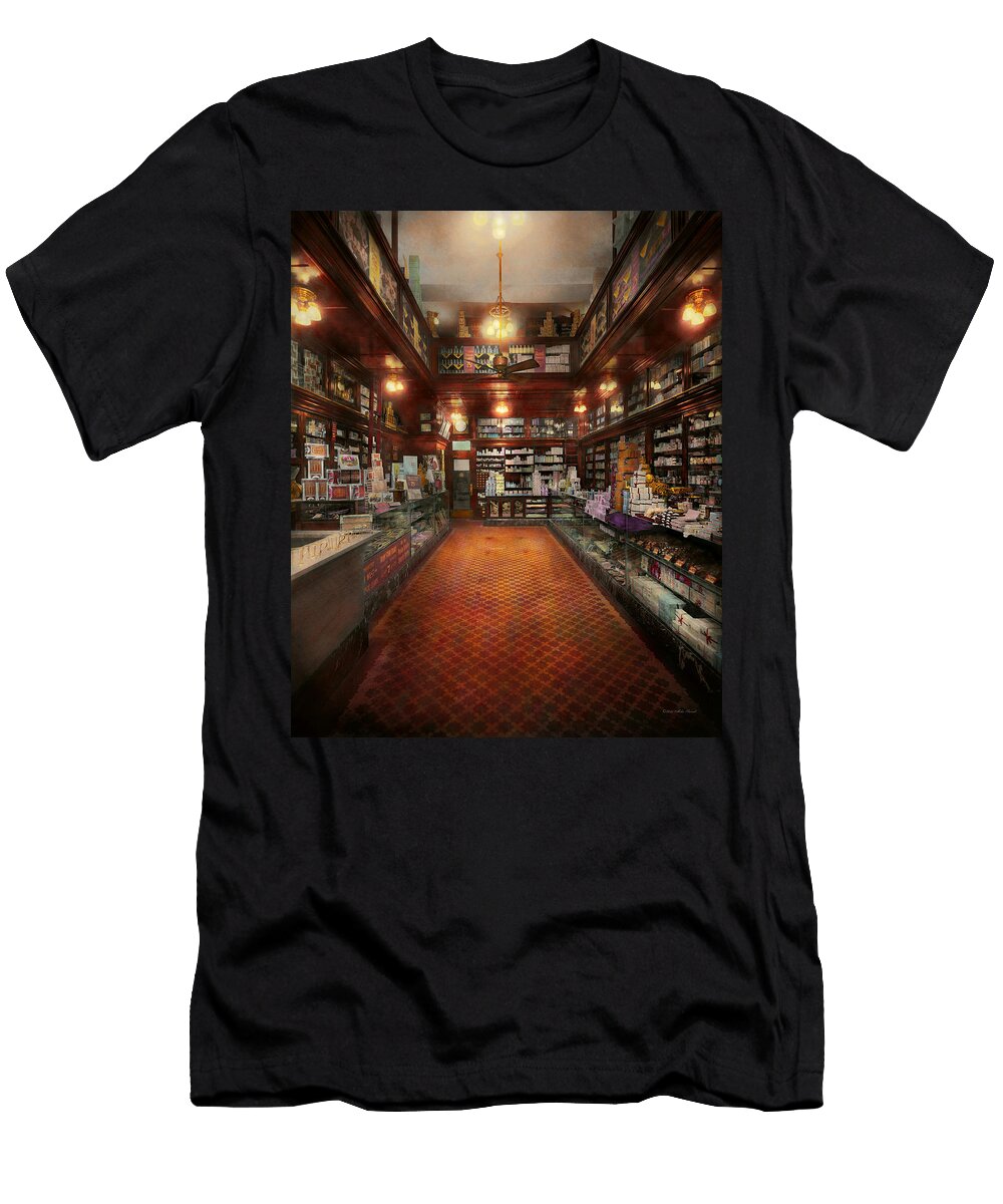 Drugstore Gw Armstrong Drug Store 1913 Mike Savad T-Shirt