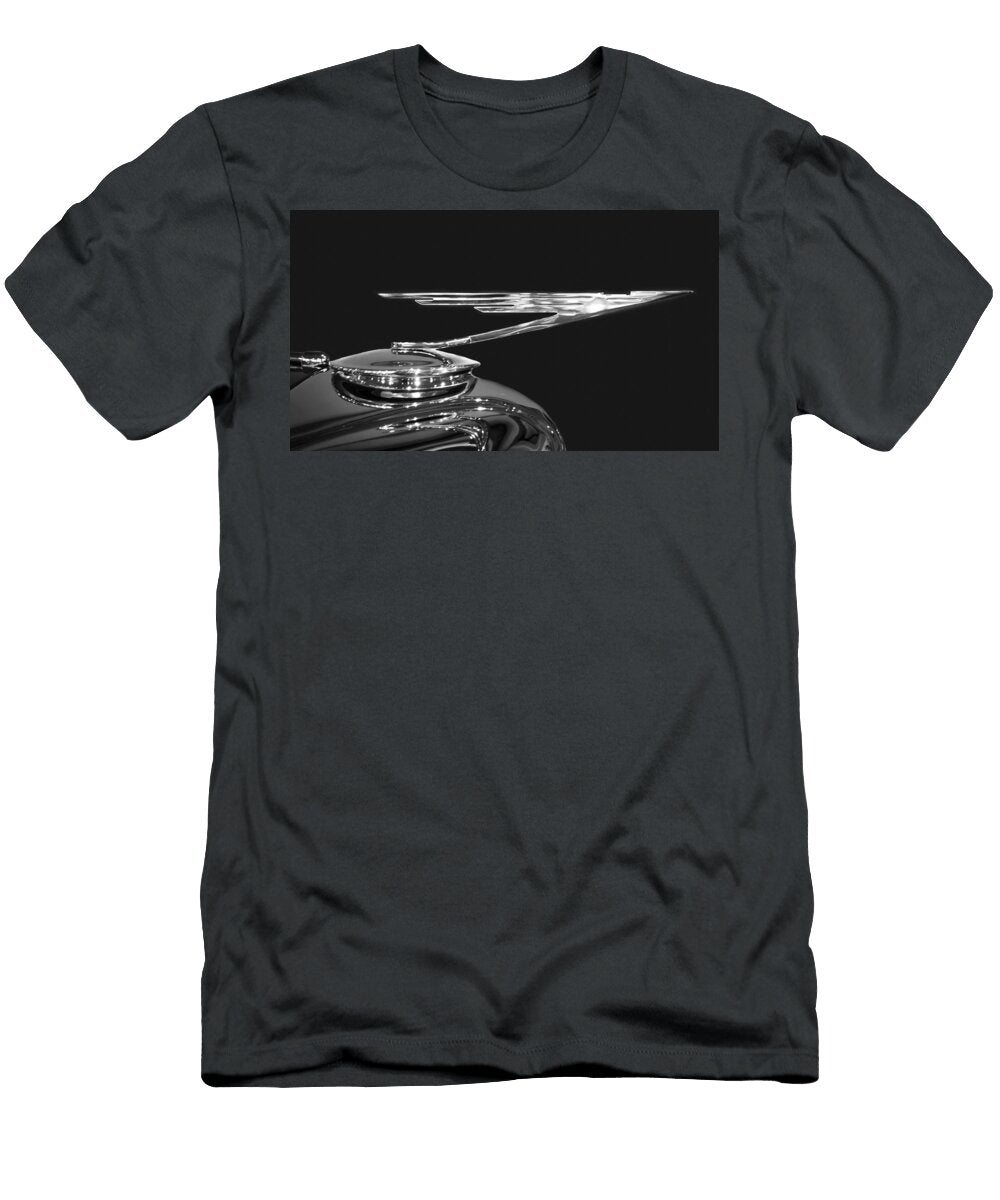 Duesenberg Radiator Cap Susan Rissi Tregoning T-Shirt