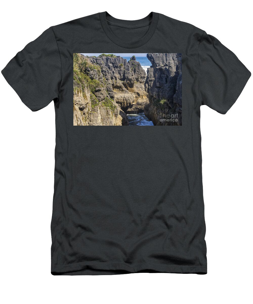 Eroded Rocks Patricia Hofmeester T-Shirt