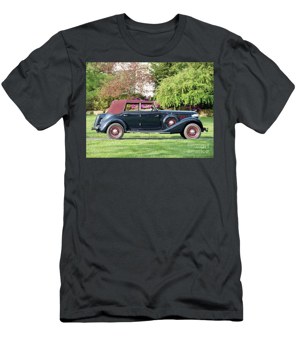 Exclusive American Retro Luxury Deep Blue 1935 Auburn 851 Supercharged Dual Ratio Phaeton Sedan Vladyslav Shapovalenko T-Shirt