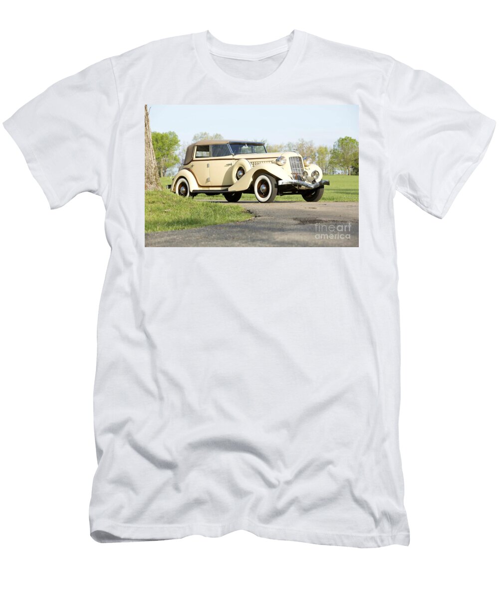 Exclusive American Retro Luxury Yellow 1936 Auburn 852 Dual Ratio Supercharged Phaeton Vladyslav Shapovalenko T-Shirt