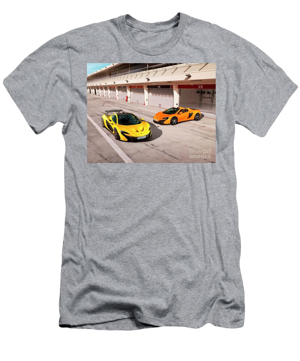 Exclusive British Supercars Mclaren P1 Twin Turbocharged M838tq V8 Mclaren 650s Spider M838t V8 Vladyslav Shapovalenko T-Shirt