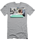 Exhausted Office Worker Anna Om T-Shirt