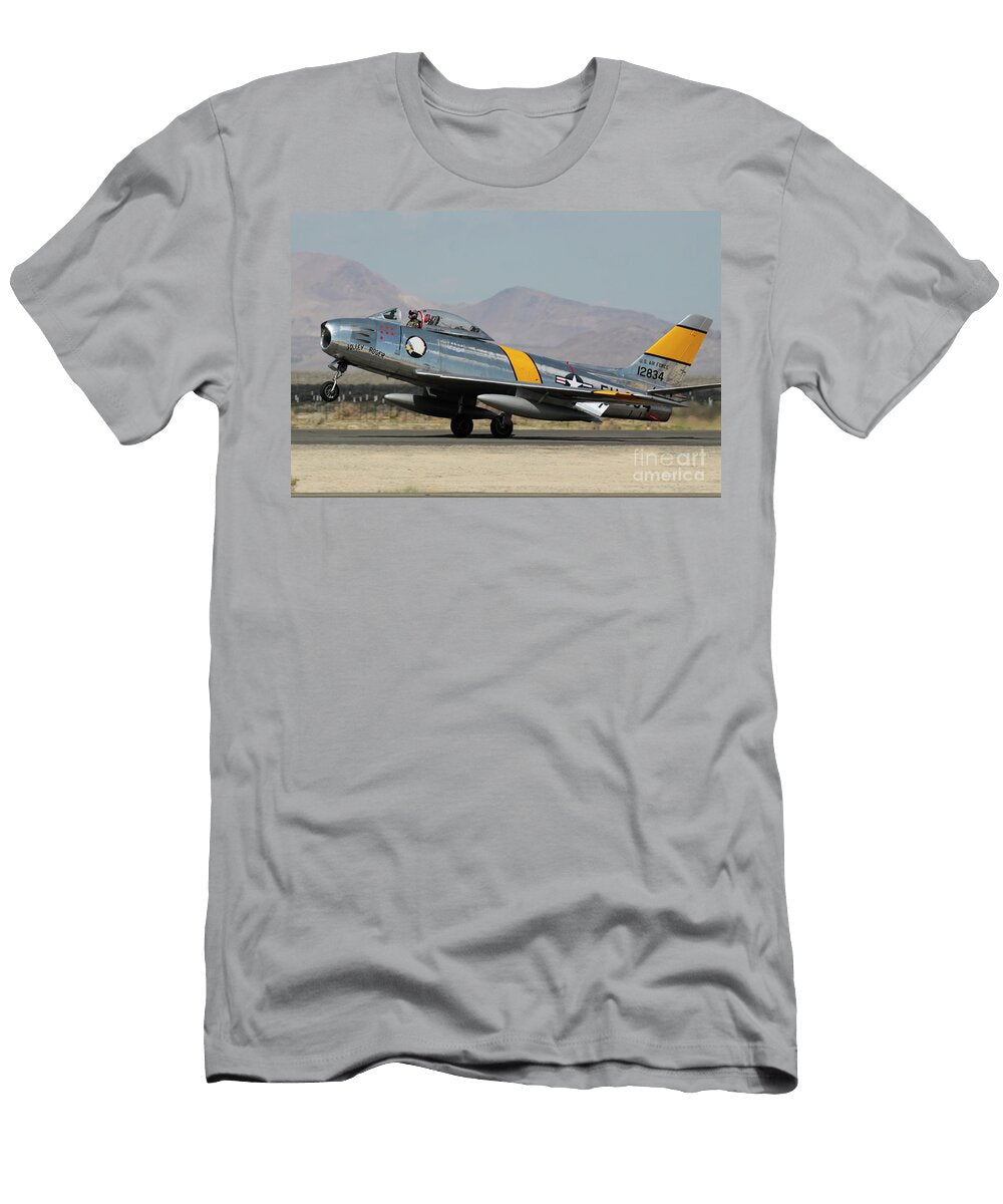F 86 Sabre Named Jolly Roger Lands At Fox Field Kenny Bosak T-Shirt