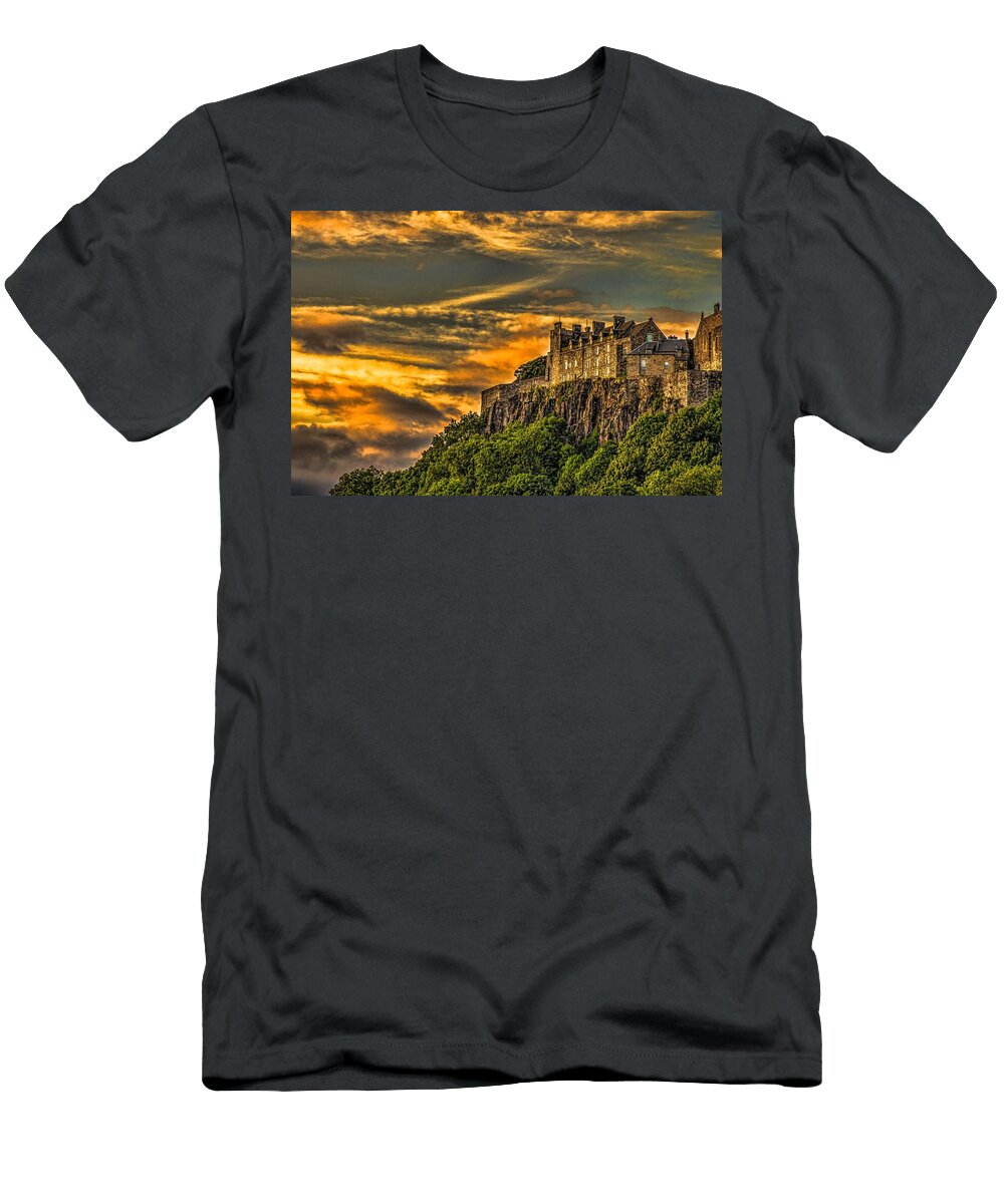 Fiery Sunset Over Stirling Castle Tylie Duff T-Shirt