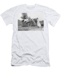 Fixing the Car 1908 Celestial Images T-Shirt