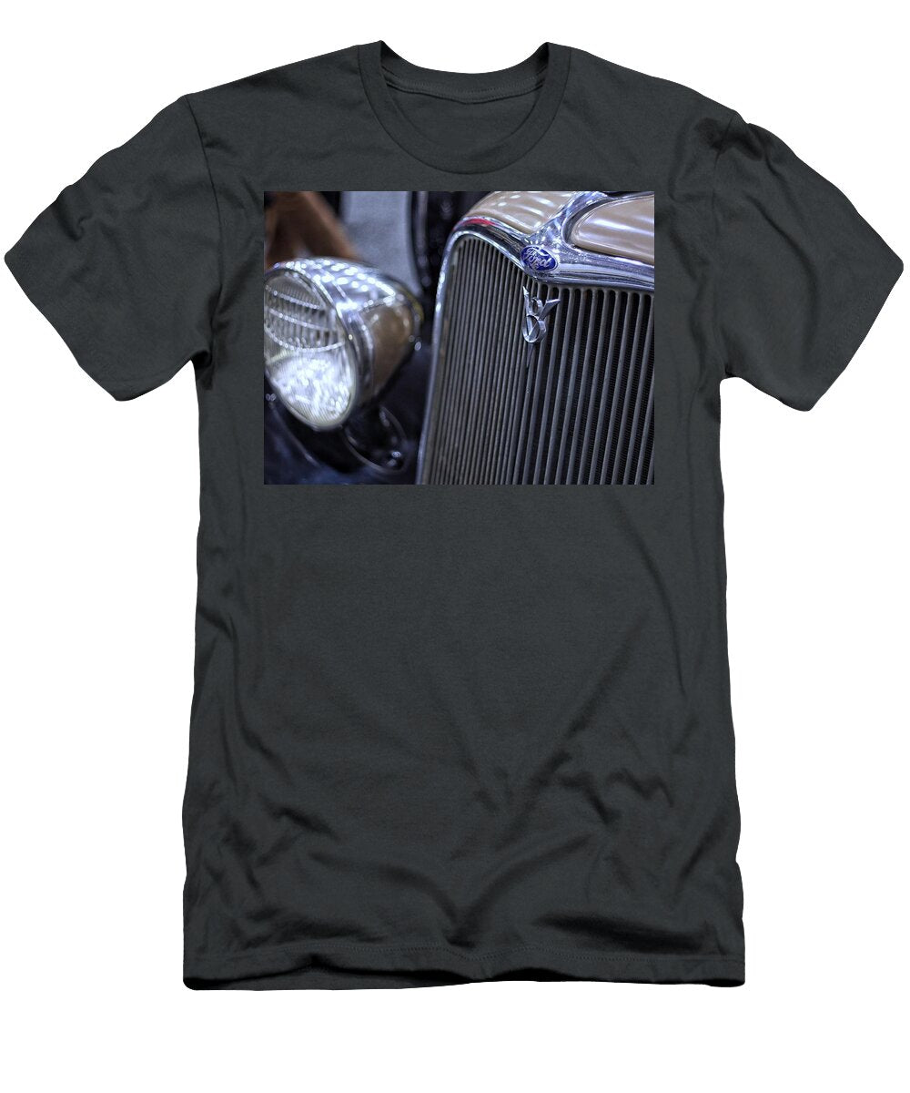 Ford V8 Grill Buck Buchanan T-Shirt