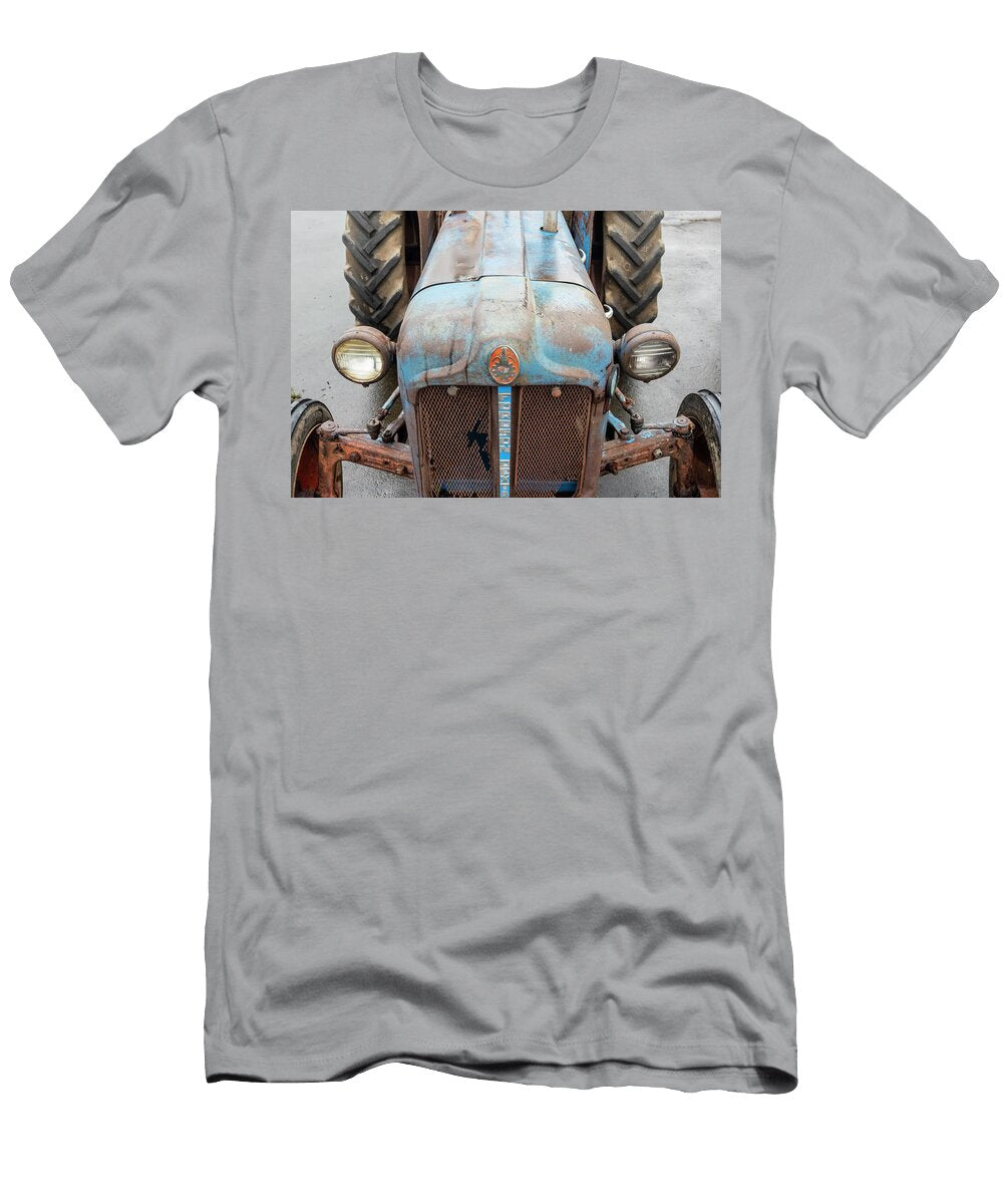 Fordson Dexta Tractor Grille Richard Nixon T-Shirt