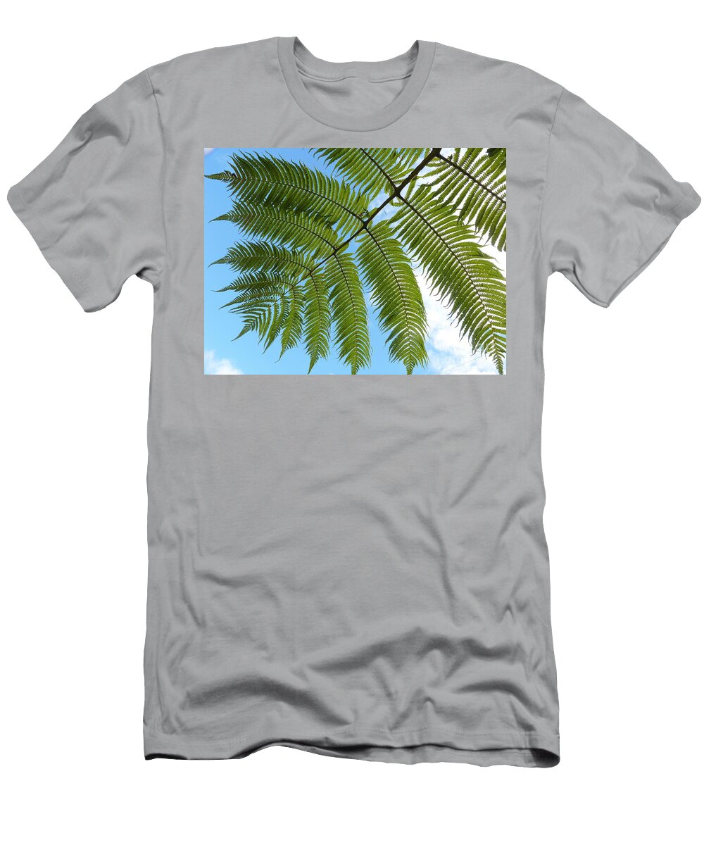 Fractile Fern Cat Pancake T-Shirt
