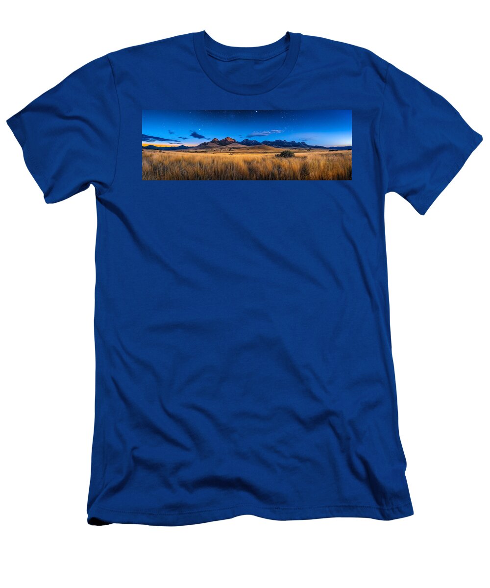 Golden Grasses Under Texas Stars Sven Andersen T-Shirt
