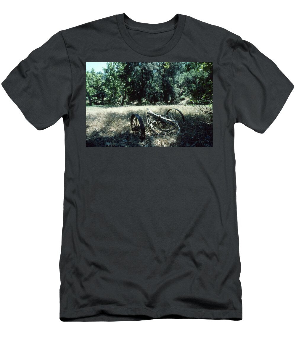 History Soli Deo Gloria Wilderness and Wildlife Photography T-Shirt