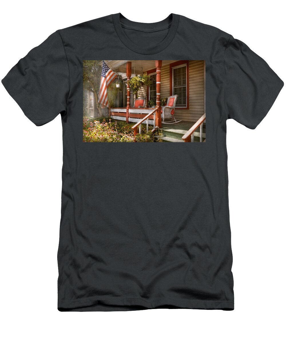House Porch Traditional American Mike Savad T-Shirt
